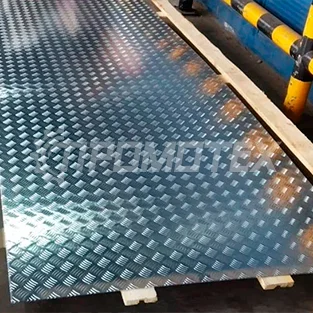 Лист рифлёный 4х2000х2000 мм. сталь 3 ГОСТ 8568-77